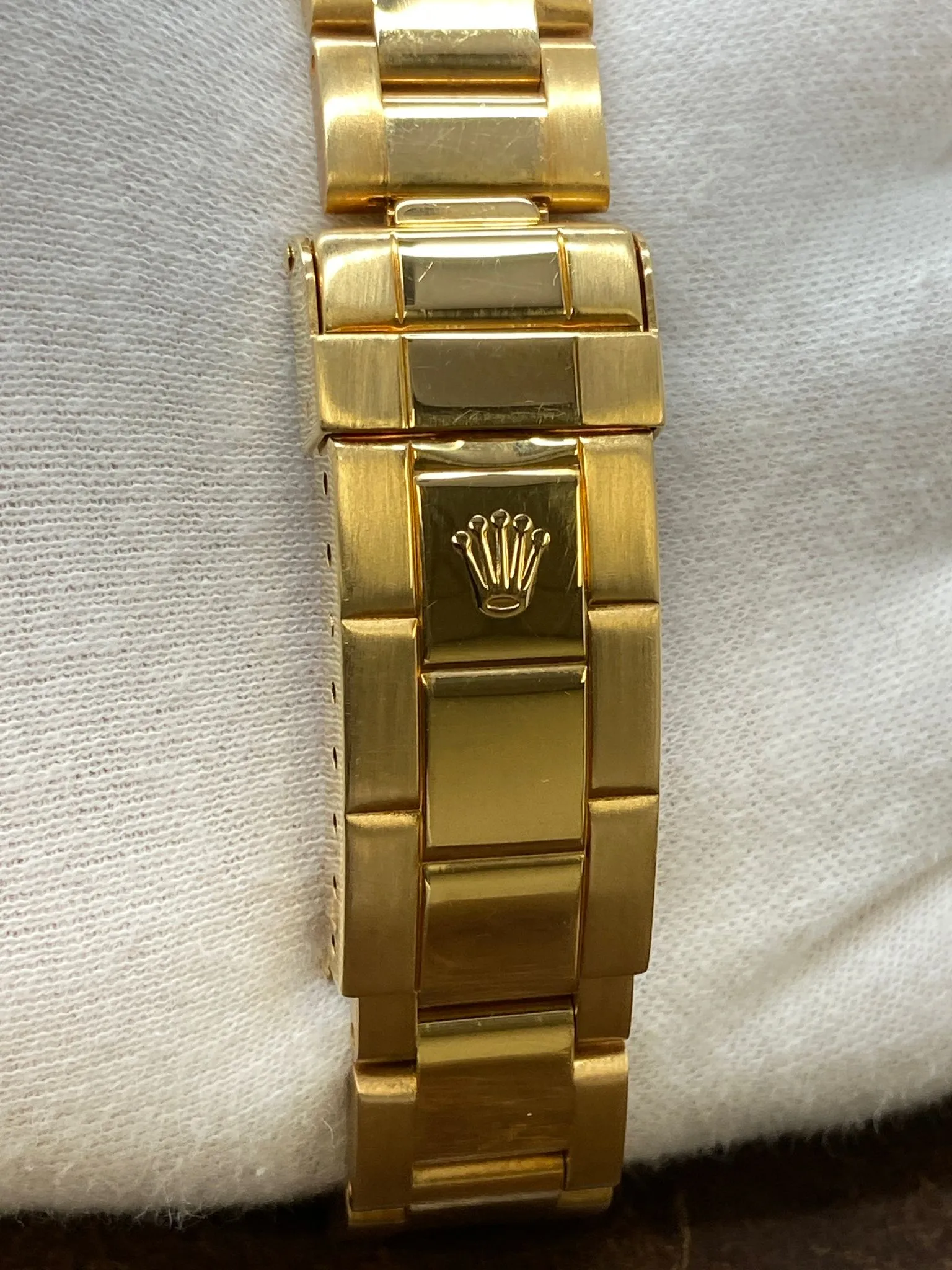 Rolex Submariner 18k Gold Unpolished 16618 Blue Dial Automatic Men's Watch
