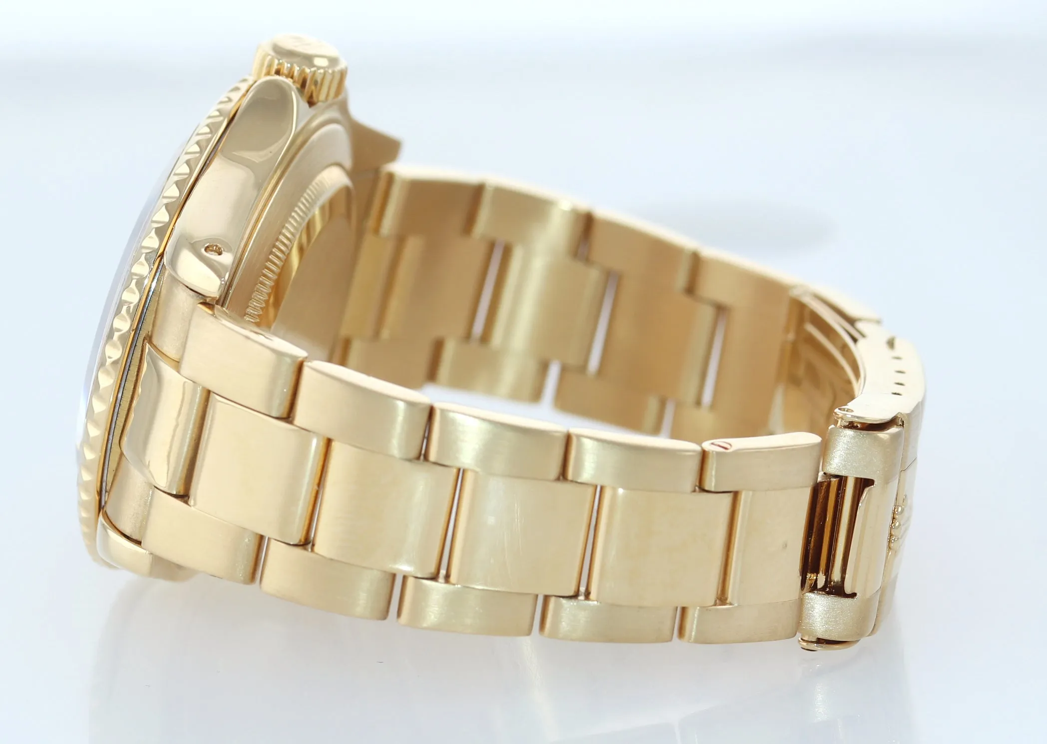 Rolex Yacht-Master 18k Yellow Gold Blue Dial 16628 40mm Watch Box
