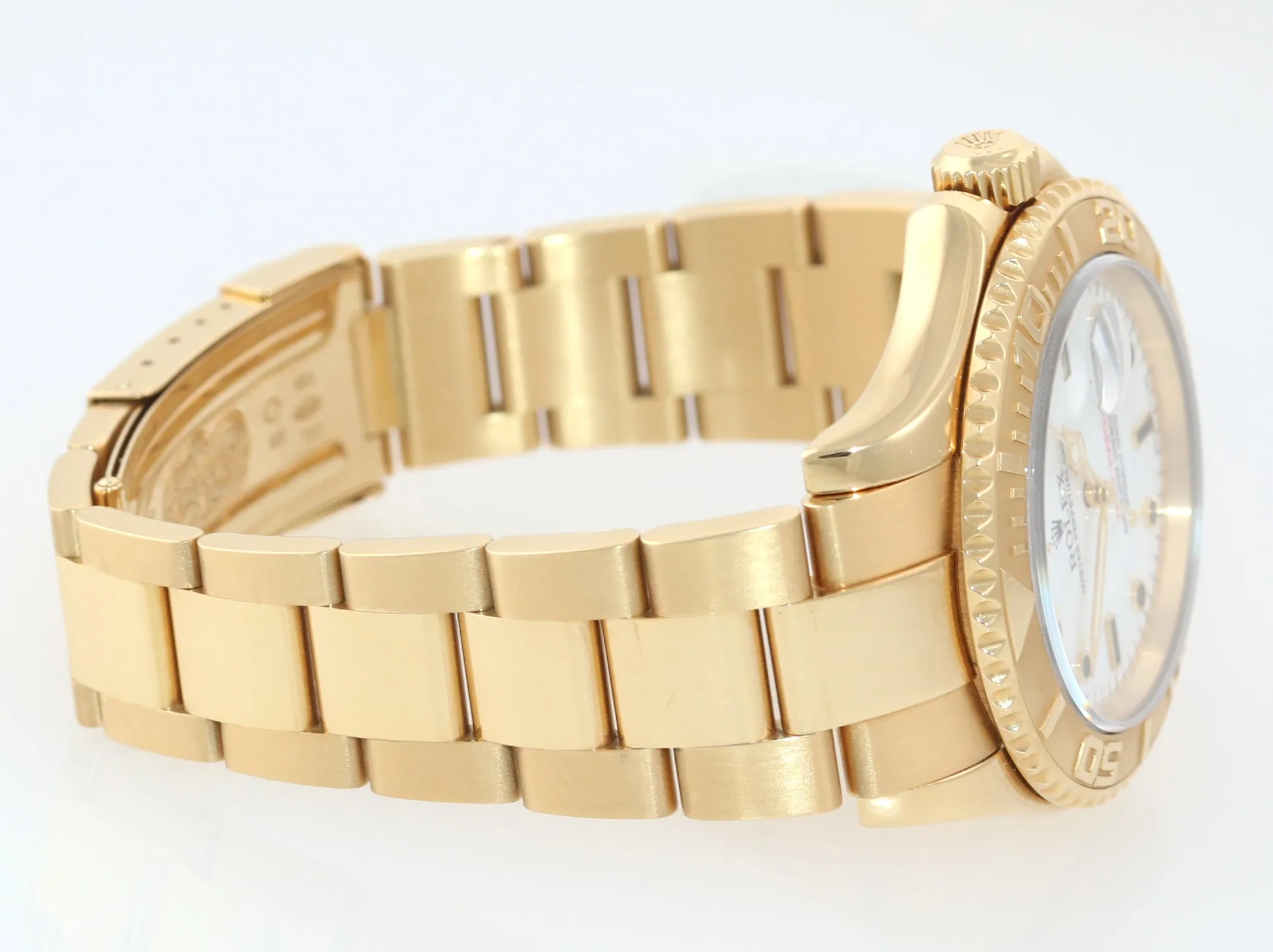 Rolex Yacht-Master 18k Yellow Gold White Sapphire 40mm 16628 40mm Watch