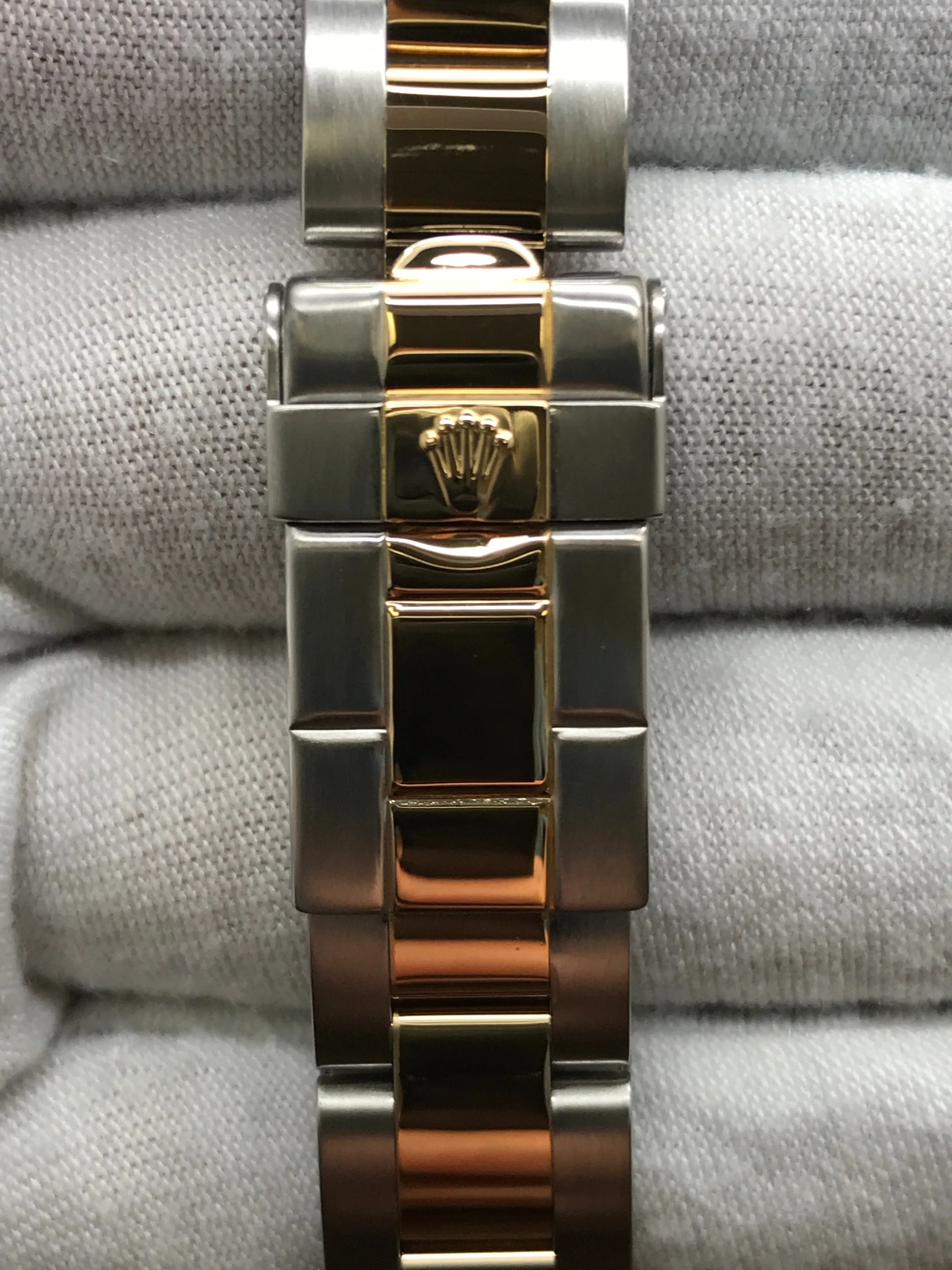 Rolex Yacht Master 29mm MOP 169623 Mother of Pearl Dial Automatic  Women's Watch