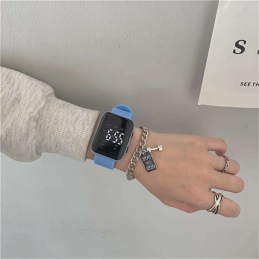 Sports Watch with Silicone Band - Date & Time Display for Students and Teens FS