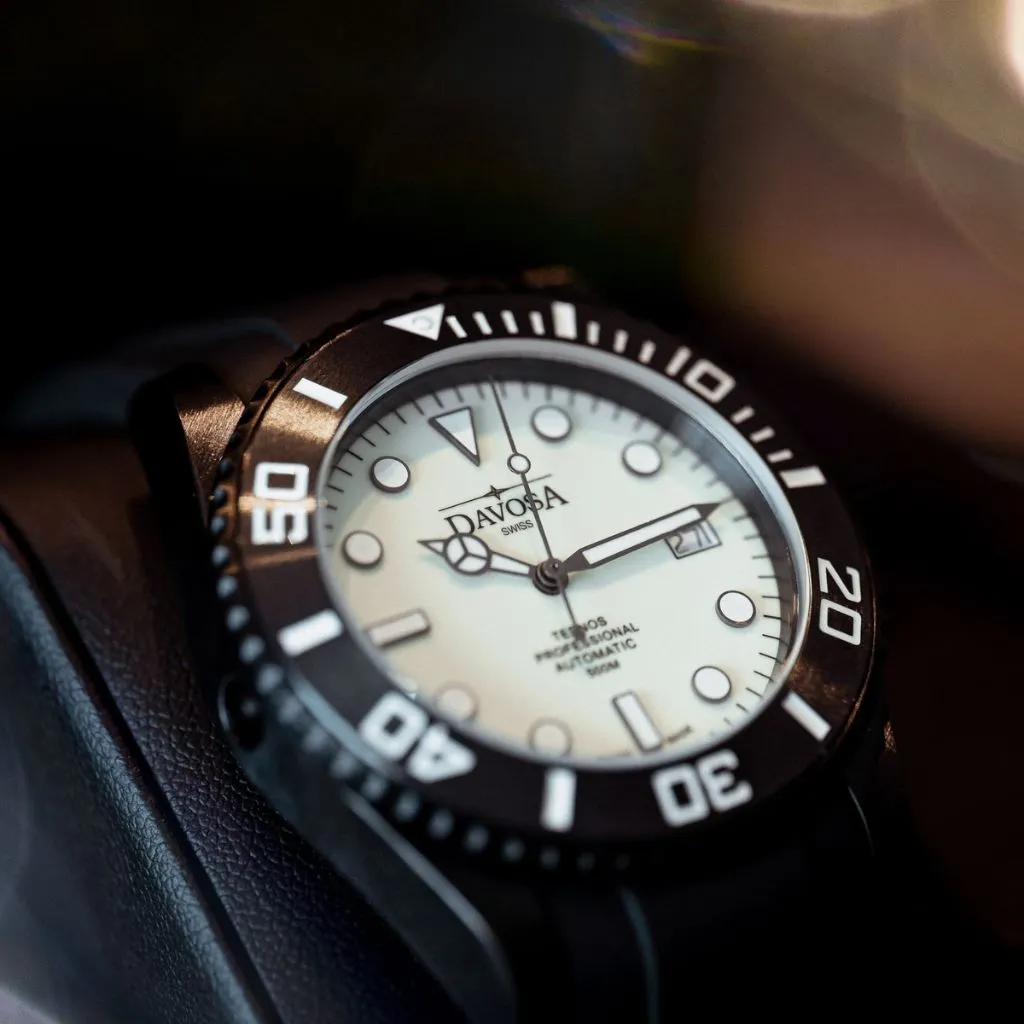 Ternos Professional Auto Megalume Black DLC Diving Watch 16158310 Limited Edition OUTLET