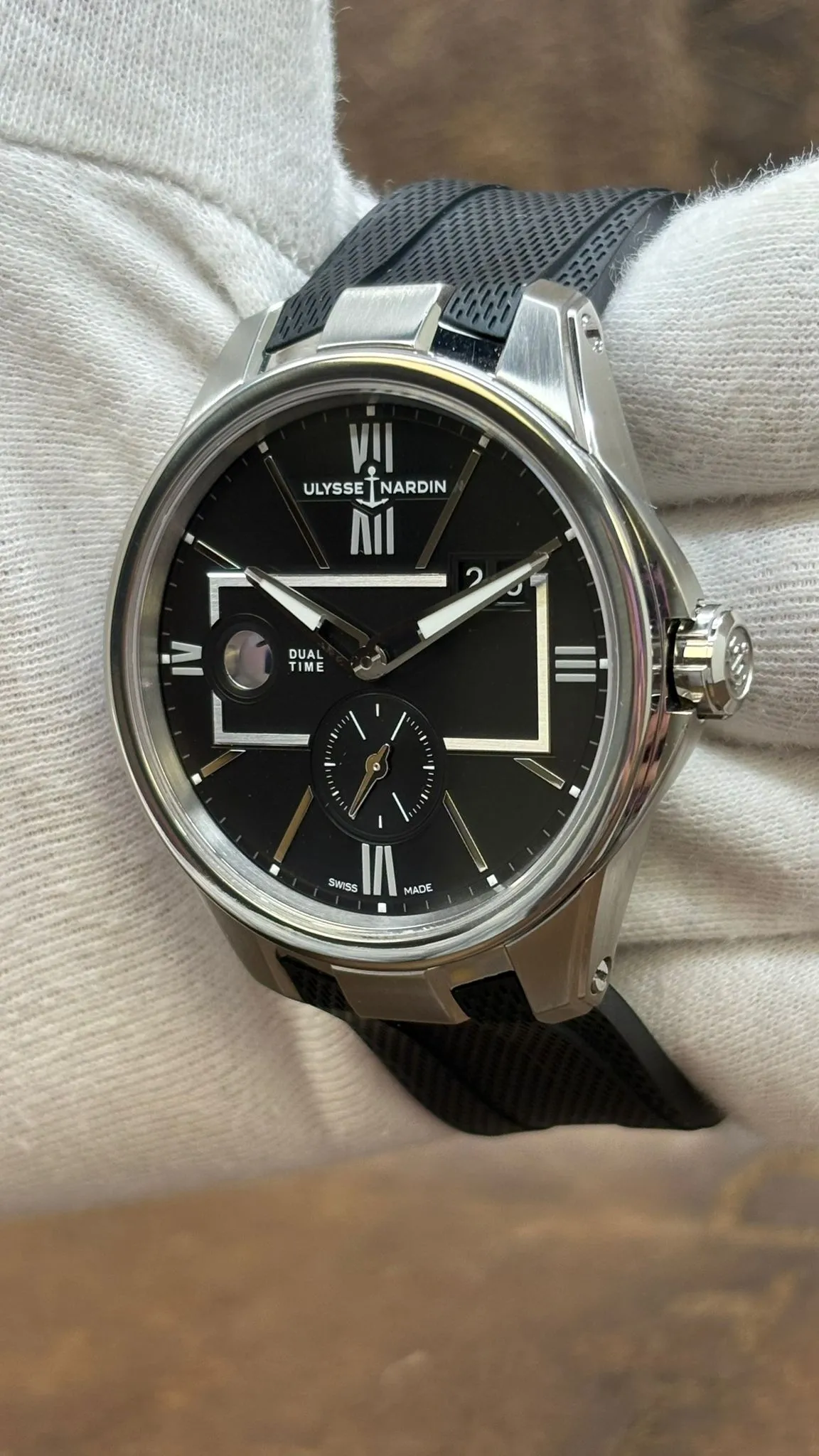 Ulysse Nardin Dual Time Executive 43mm 243-20/42 Black Dial Automatic Men's Watch