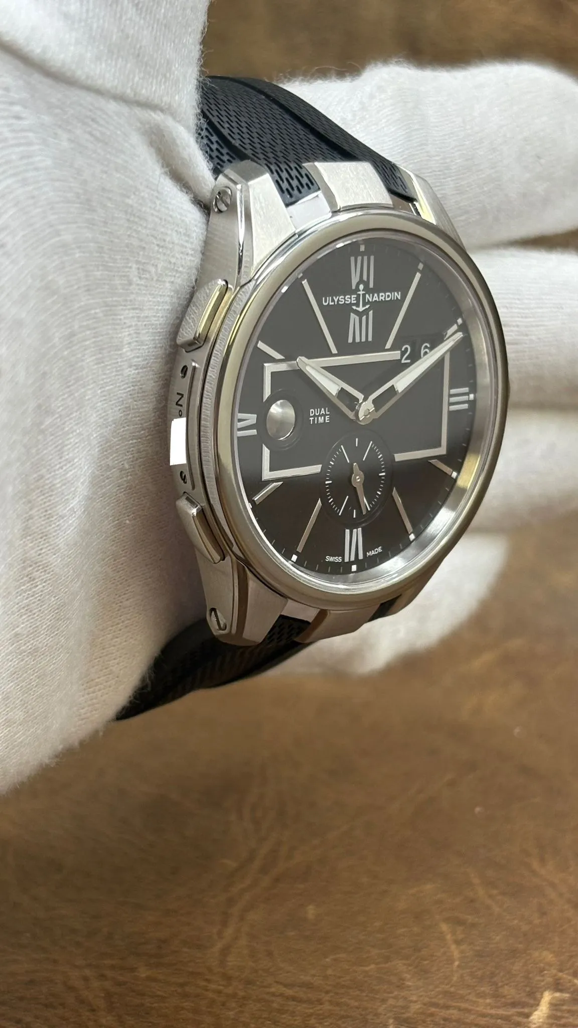 Ulysse Nardin Dual Time Executive 43mm 243-20/42 Black Dial Automatic Men's Watch