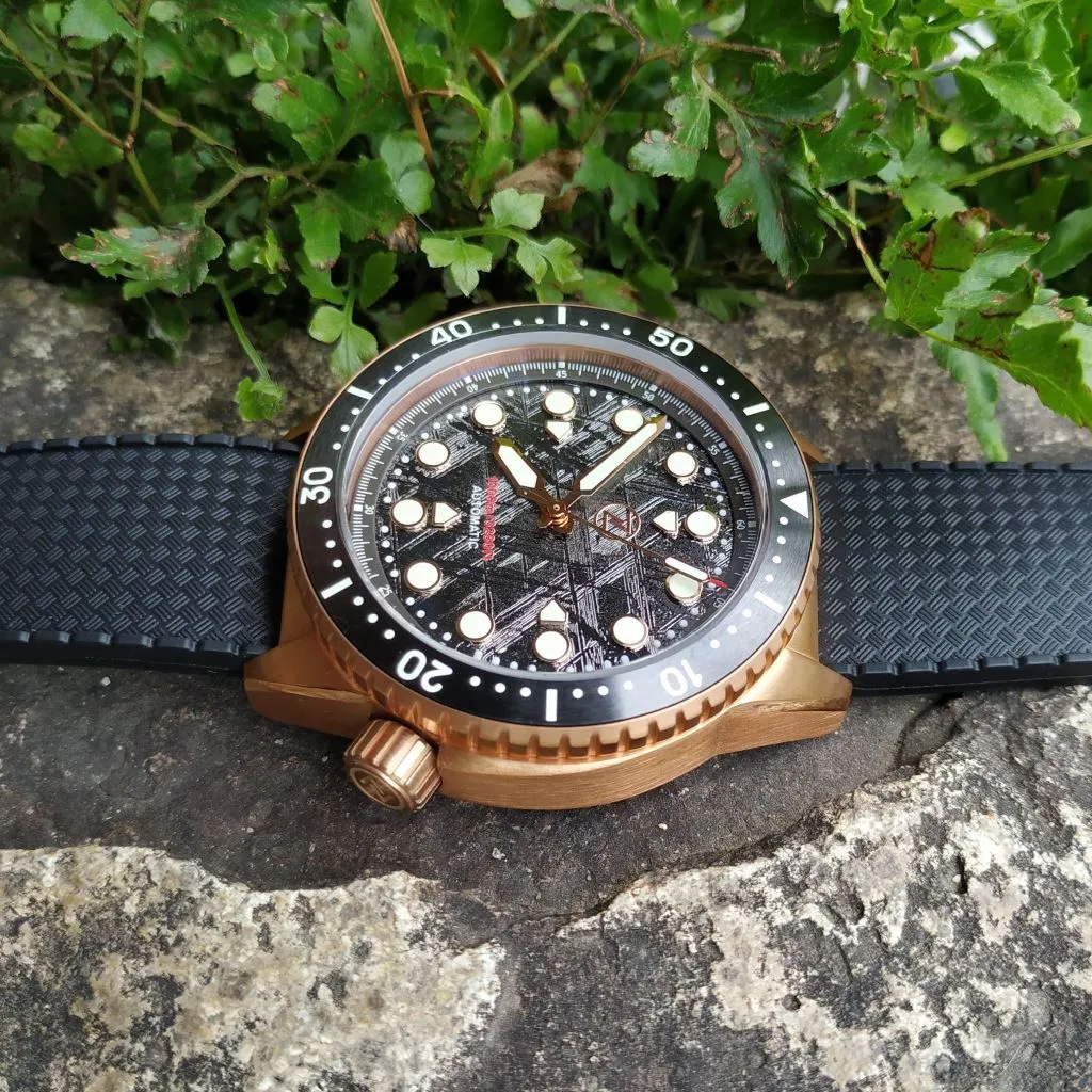 Zelos Great White 1000M Bronze Meteorite (1km,&nbsp;Swiss&nbsp;Mvmt)