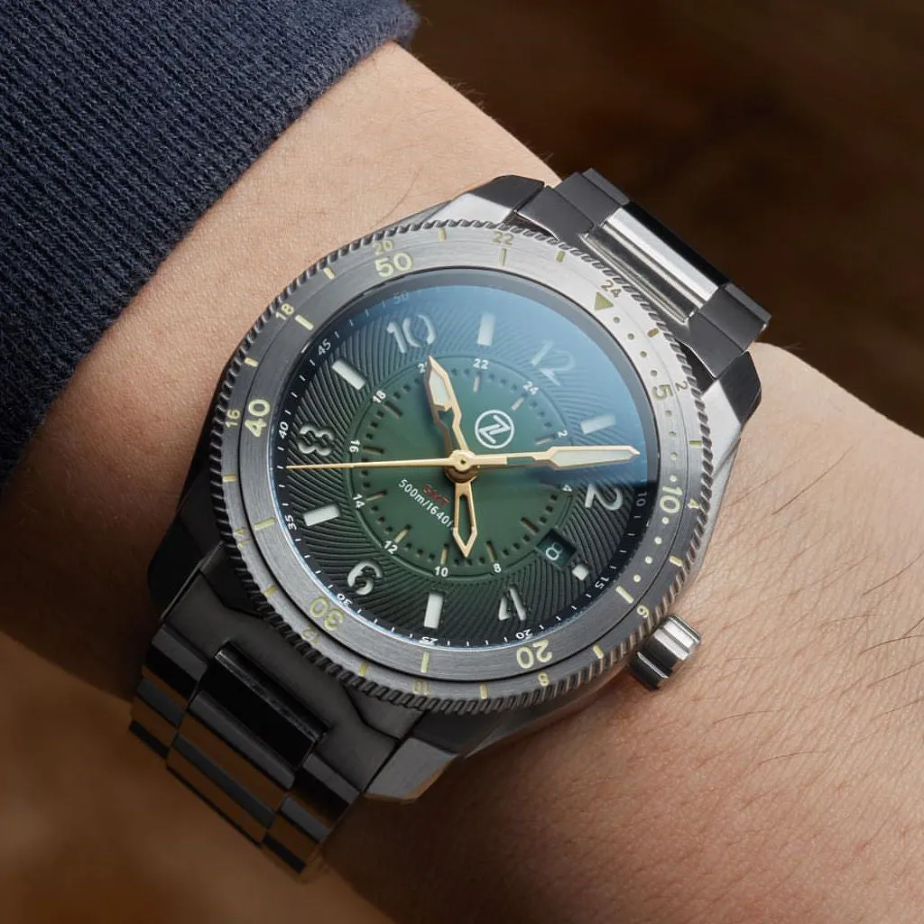 Zelos Thresher 500m GMT - Hunter&nbsp;Green (Swiss&nbsp;ETA&nbsp;2893)